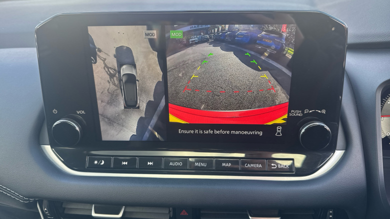 Nissan Qashqai 1.3 DiG-T MH N-Connecta 5dr Petrol Hatchback